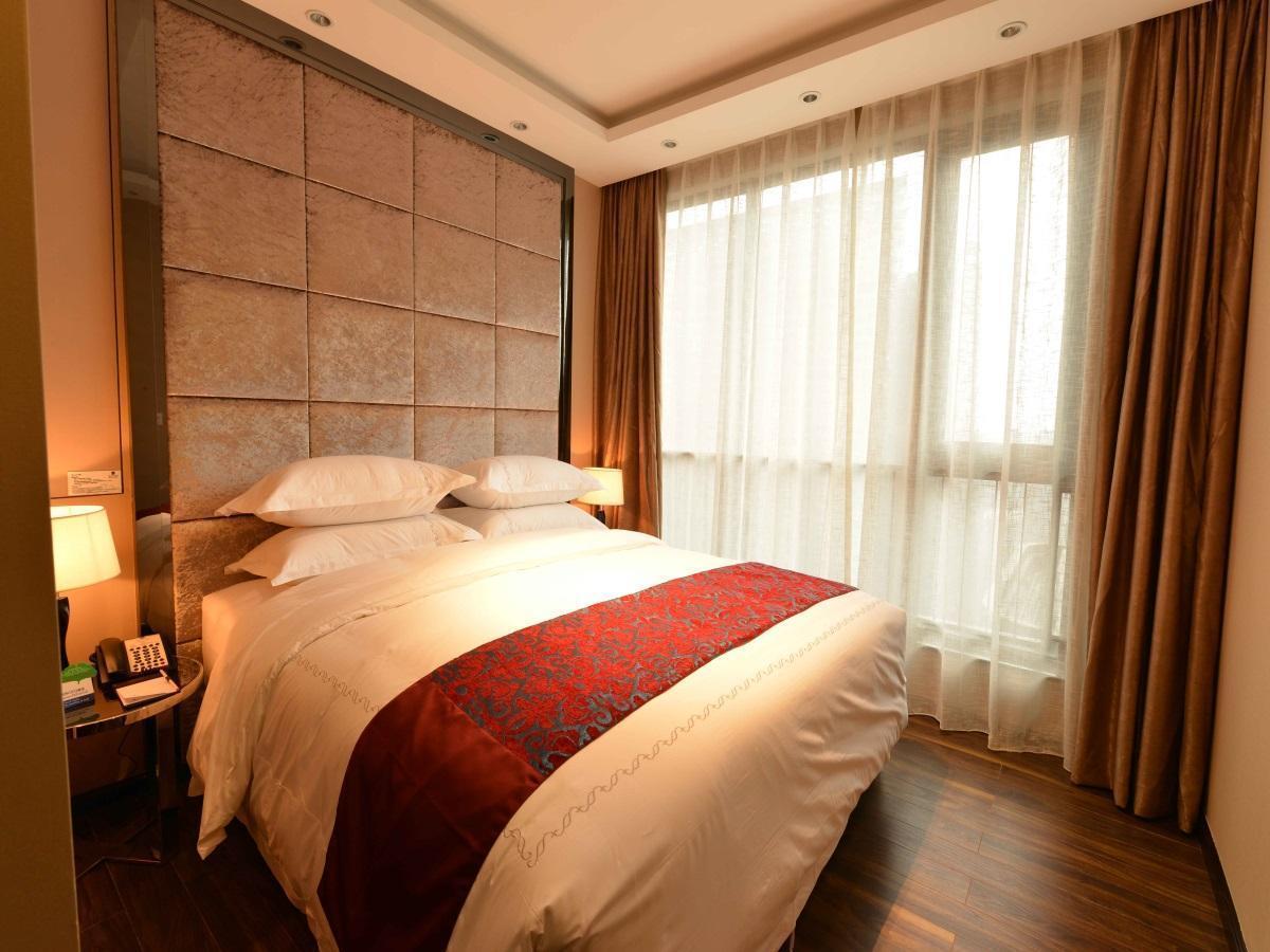 Chengdu Jianian Ceo Hotel - Funian Branch Zewnętrze zdjęcie